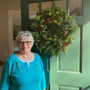 Meet your Posher, Pauline